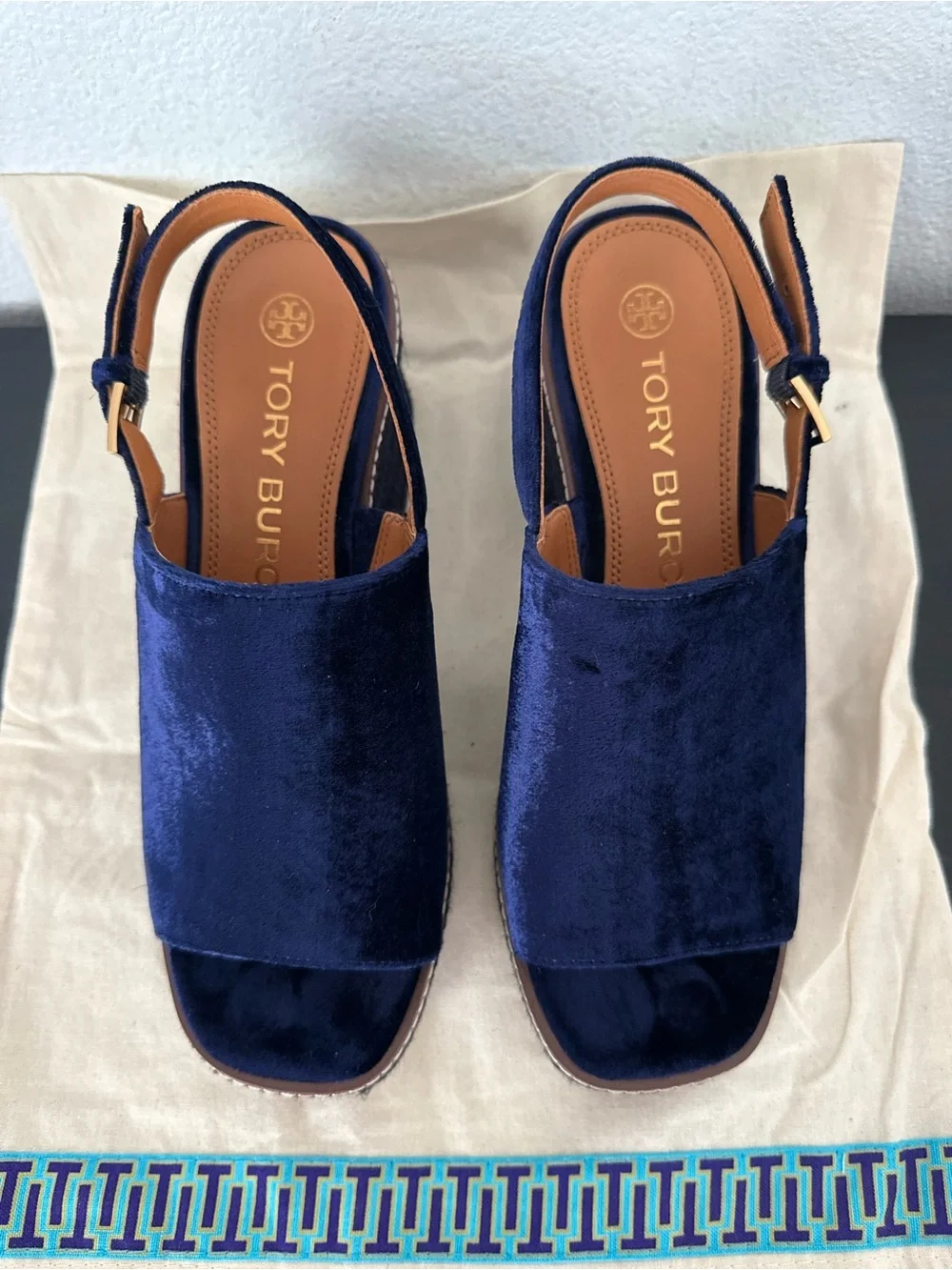 EUC Tory Burch Navy Royal Blue Velvet Slingback Block Heel Espadrille Sandals